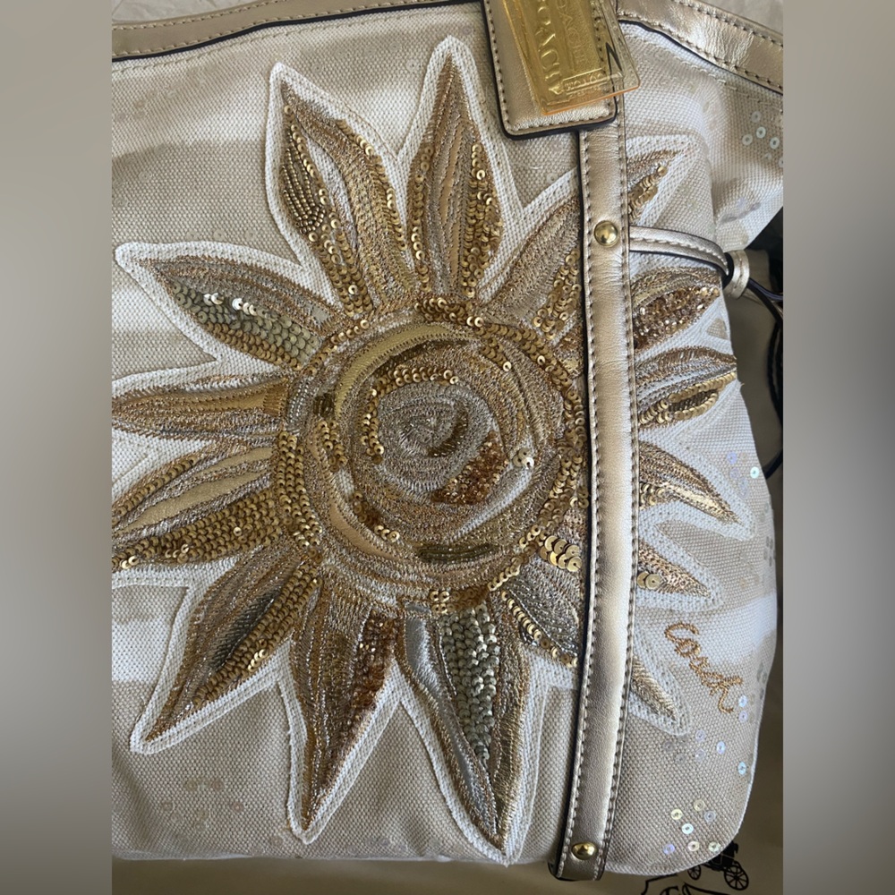 New COACH Audrey Sun Beach Sequin Motif Canvas Cinch Tote Purse Beautiful Elegan - Picture 2 of 11